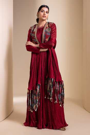 Shop_Aamra By Lavanya_Maroon Silk Hand Embroidered Dupatta _at_Aza_Fashions