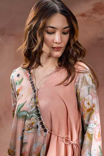 Shop_Soup By Sougat Paul_Peach Chanderi V-neck Zeya Embellished Kurta Set _Online_at_Aza_Fashions