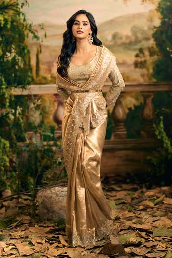 Buy_Samyukta Singhania_Gold Tissue Scoop Neck Banarsi Saree And Blouse Set _Online_at_Aza_Fashions