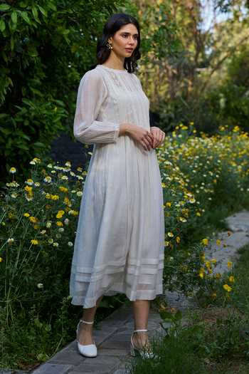 Buy_Surmaye_Ivory Chanderi Boat Neck Trail Embroidered Dress _Online_at_Aza_Fashions