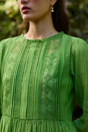 Buy_Surmaye_Green Chanderi Boat Neck Trail Embroidered Dress _Online_at_Aza_Fashions