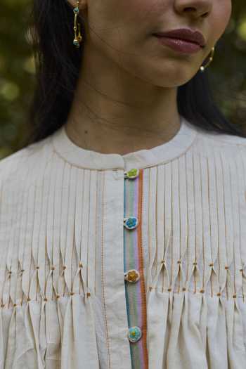 Surmaye_Ivory Cotton Mandarin Collar Unhurried Moments Handwoven Top _Online_at_Aza_Fashions