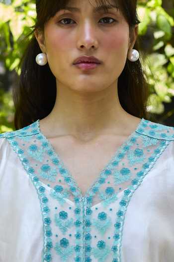 Surmaye_Ivory Silk, Organza V-neck River Fork Embroidered Top _Online_at_Aza_Fashions