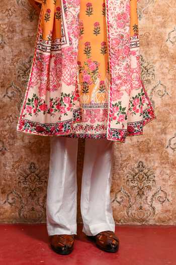 Yajy By Aditya Jain_Yellow Muslin Boish Aura Printed Kurta Set _Online_at_Aza_Fashions