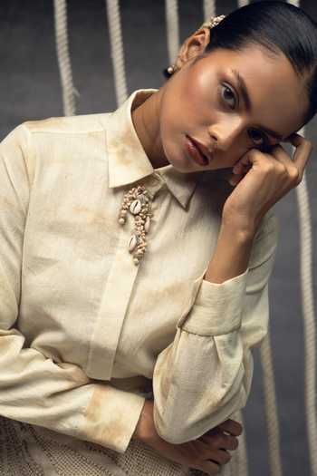 Buy_Kritika Murarka_Ivory Cotton, Mesh Embroidered Overlay Skirt _Online_at_Aza_Fashions