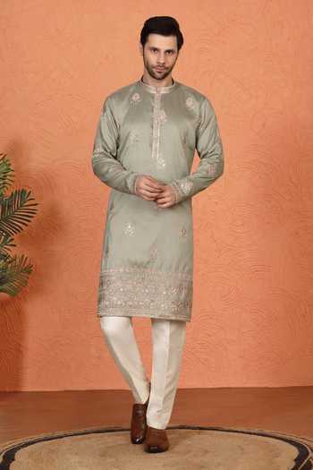 Buy_Aham-Vayam_Green Cotton Maharaj Embroidered Kurta And Pant Set _Online_at_Aza_Fashions