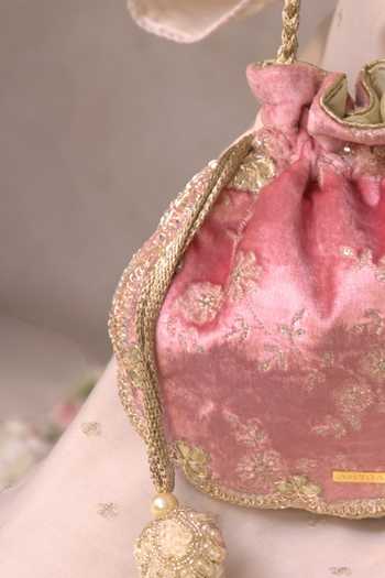 Buy_AMYRA_Pink Embroidery, Beads, Pearls, Zari, Tassels Suki Velvet Scallop Potli _Online_at_Aza_Fashions