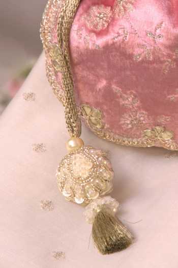 Shop_AMYRA_Pink Embroidery, Beads, Pearls, Zari, Tassels Suki Velvet Scallop Potli _Online_at_Aza_Fashions