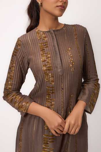 Ruchi Marodia_Brown Chanderi Mandarin Collar, Yes Printed Kurta Set _at_Aza_Fashions