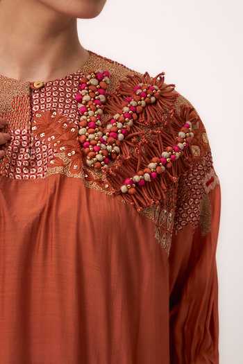 Ruchi Marodia_Orange Silk, Muslin Round Neck Shami Whisper Kurta And Pant Set _at_Aza_Fashions