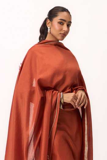 Buy_Ruchi Marodia_Orange Chanderi Mandarin Collar Shami Whisper Kurta Set _Online