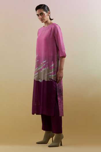Clos_Pink Silk, Linen, Cotton Round Neck Gliss Print Kurta And Pant Set _at_Aza_Fashions