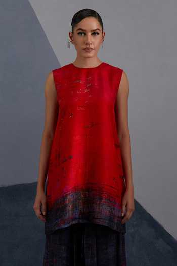 Shop_Clos_Red Silk, Dupion Round Neck, Yes Vineyard Printed Kurta And Pant Set _Online_at_Aza_Fashions