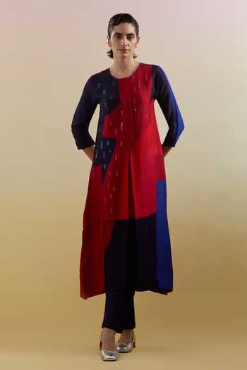 Buy_Clos_Blue Silk, Dupion Round Neck Zenith Printed Kurta And Pant Set _at_Aza_Fashions