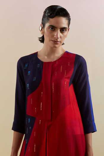 Clos_Blue Silk, Dupion Round Neck Zenith Printed Kurta And Pant Set _at_Aza_Fashions