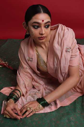Label Earthen_Pink Tissue V-neck Suhani Saanjh Saree And Blouse Set _at_Aza_Fashions
