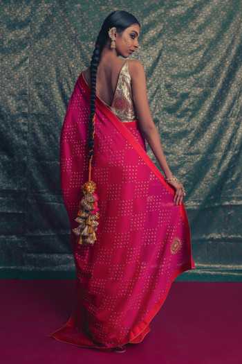 Shop_Label Earthen_Pink Silk V-neck Gulabi Taara Saree And Blouse Set _at_Aza_Fashions