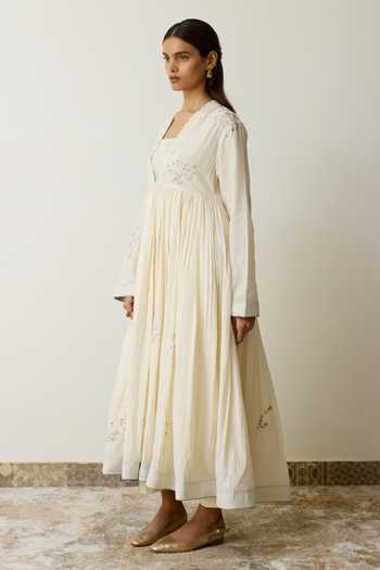 Rhua_Ivory Handloom Cotton V-neck Lina Anarkali Set 