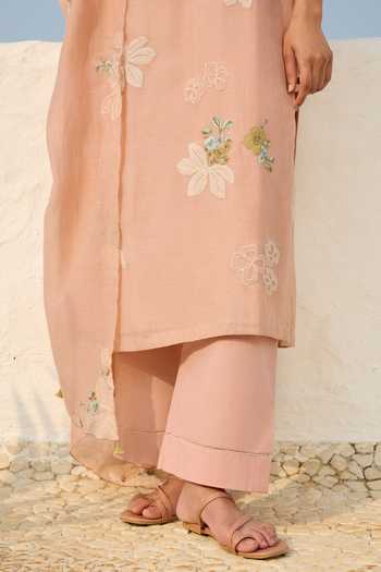 Shop_Vaayu_Pink Cotton, Muslin Keyhole Neck, Yes Blossom Applique Work Kurta Set _Online_at_Aza_Fashions