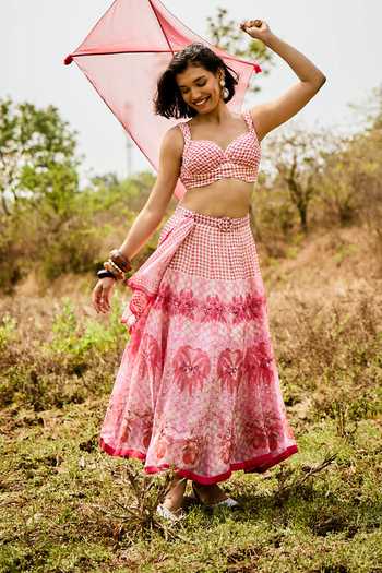 Basil Leaf_Peach Organza, Chiffon Sweetheart Neck Printed Skirt Set _at_Aza_Fashions