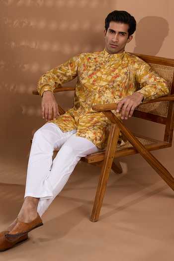 SPRING BREAK_Yellow Silk Floral Print Short Kurta _Online_at_Aza_Fashions