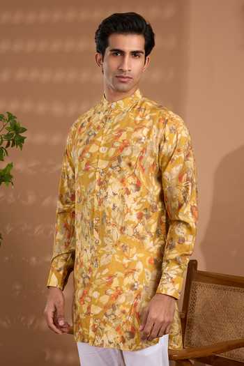 Buy_SPRING BREAK_Yellow Silk Floral Print Short Kurta _Online_at_Aza_Fashions