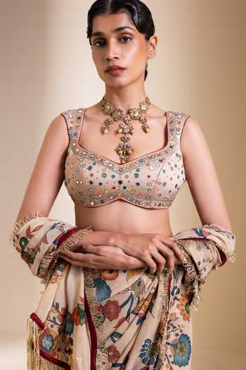 Shop_Aamra By Lavanya_Ivory Silk, Georgette Sweetheart Neck Floral Print Saree With Blouse _Online_at_Aza_Fashions