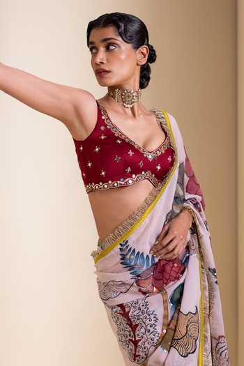 Aamra By Lavanya_Ivory Silk, Georgette Sweetheart Neck Floral Pattern Saree With Blouse _Online_at_Aza_Fashions