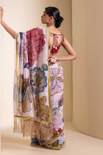 Shop_Aamra By Lavanya_Ivory Silk, Georgette Sweetheart Neck Floral Pattern Saree With Blouse _at_Aza_Fashions
