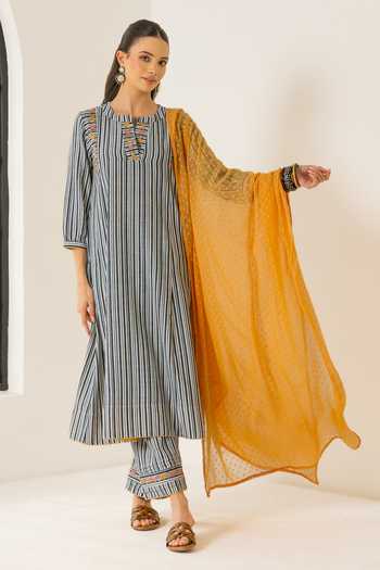 Buy_Dohr India_Black Cotton, Bemberg Round Neck, Yes Striped Slub Kurta Set _at_Aza_Fashions