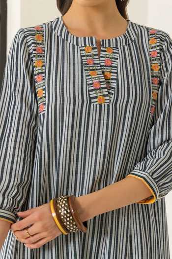 Buy_Dohr India_Black Cotton, Bemberg Round Neck, Yes Striped Slub Kurta Set 
