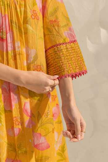 Dohr India_Yellow Cotton, Silk, Kota Doria V-neck Ranya Floral Print Kurta Set _Online_at_Aza_Fashions