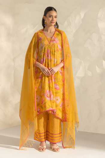 Buy_Dohr India_Yellow Cotton, Silk, Kota Doria V-neck Ranya Floral Print Kurta Set _at_Aza_Fashions