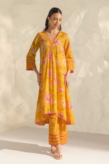 Shop_Dohr India_Yellow Cotton, Silk, Kota Doria V-neck Ranya Floral Print Kurta Set _Online_at_Aza_Fashions