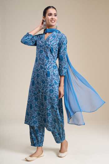 Shop_Khwaab By Sanjana Lakhani_Blue Cotton V-neck Floral Print Kurta Set 