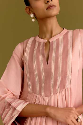 Buy_Devnaagri_Blush Silk, Cotton, Satin, Shantoon Keyhole Neck Contrast Yoke Kurta Set 