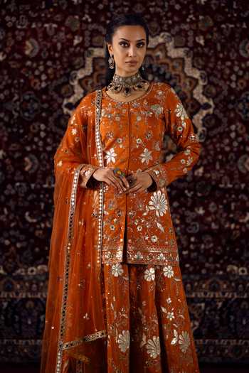 Shop_Lashkaraa_Orange Silk, Net, Viscose Round Neck, Yes Sequin Embroidered Kurta Set _Online_at_Aza_Fashions