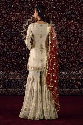 Lashkaraa_Ivory Georgette, Net V-neck Zari Work Kurta Sharara Set _Online_at_Aza_Fashions