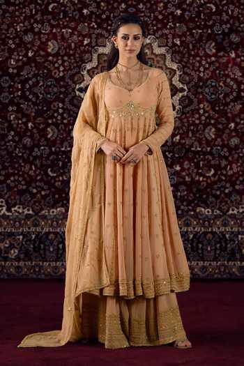 Buy_Lashkaraa_Peach Georgette Scoop Neck Zari Work Anarkali Sharara Set _at_Aza_Fashions