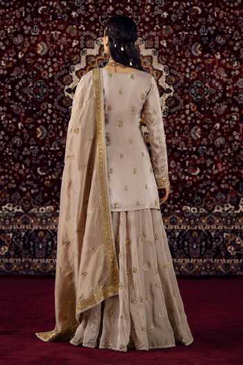 Lashkaraa_Purple Silk, Organza, Tissue Notched Neck Sequin Work Kurta Set _Online_at_Aza_Fashions