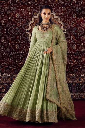 Lashkaraa_Green Silk, Net, Viscose V-neck Embroidered Anarkali With Dupatta _at_Aza_Fashions