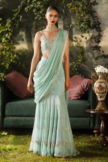 Lashkaraa_Mint Georgette Sweetheart Neck Embroidered Tiered Saree And Blouse Set_at_Aza_Fashions