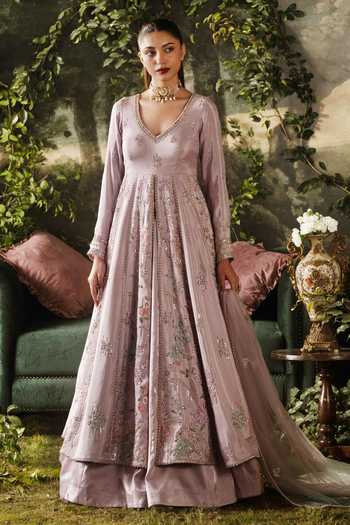 Lashkaraa_Purple Net, Tissue V-neck Embroidered Anarkali Pant Set _at_Aza_Fashions