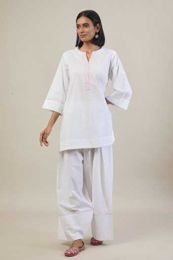 Buy_Tuli_White Cotton Round Neck Roop Thread Work Kurta And Salwar Set _at_Aza_Fashions
