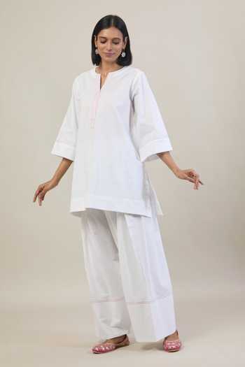 Shop_Tuli_White Cotton Round Neck Roop Thread Work Kurta And Salwar Set _Online_at_Aza_Fashions