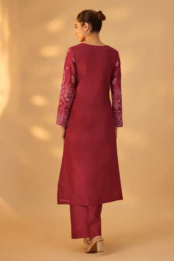 Shop_The Aarya_Maroon Silk, Chanderi Keyhole Neck, Yes Embroidered Handwoven Kurta Set _at_Aza_Fashions