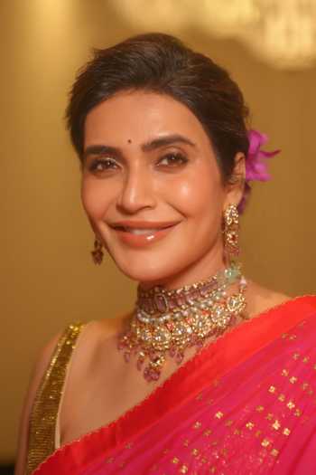 Label Earthen_Pink Silk V-neck Gulabi Taara Saree And Blouse Set _Online