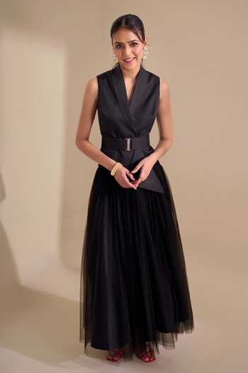 Buy_Naintara Bajaj_Black Net Draped Waistband Flared Skirt 