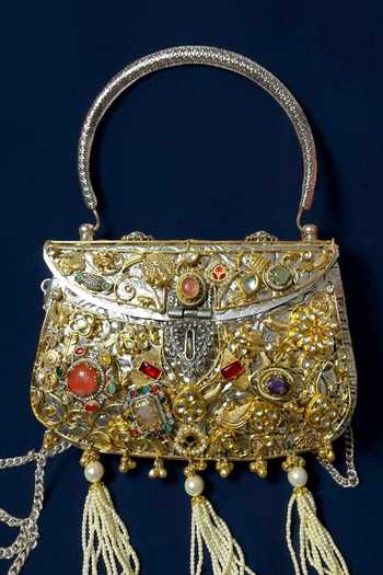 Amaara Jewels_Gold Gem Case Ratankosh Bag _at_Aza_Fashions