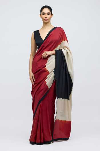 Buy_QUARTER_Black Silk Valley Of Dusk Saree _at_Aza_Fashions